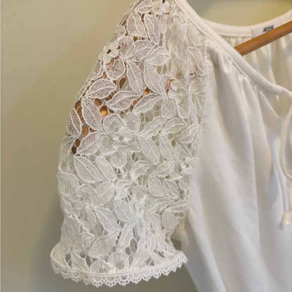 Ardene White Blouse with Lace Detailing and Tie Neck - Picture 3 of 4